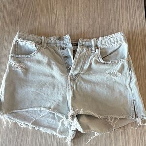 Wild Fable Super High-Rise Cutoff Shorts Size 6 Light Wash